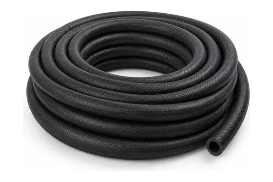 Rollo de manguera industrial de caucho negro sin acoples
